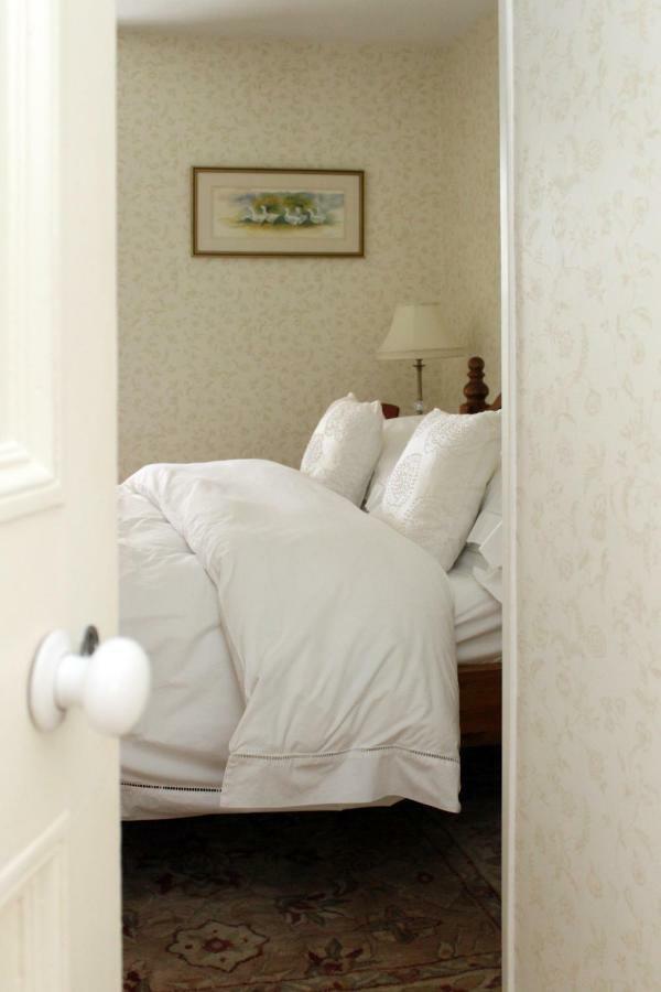 Ty Llwyd Bed & Breakfast Treffynnon Exterior photo